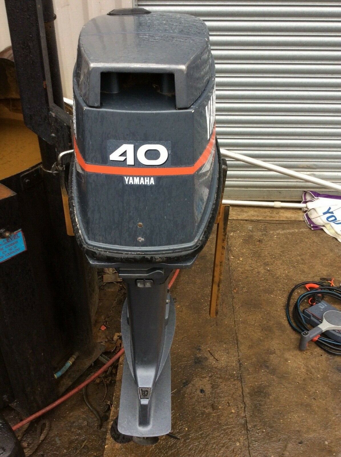 YAMAHA 40HP LONG SHAFT 2 STROKE PTT OUTBOARD BOAT ENGINE - Image 3