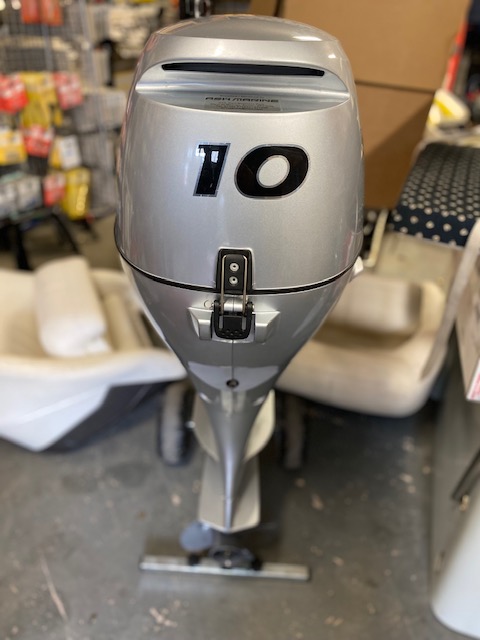 Honda BF10 HP Short shaft manual Tiller, 1 Hrs Use - Image 3